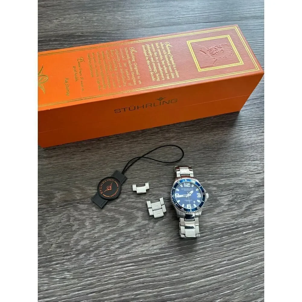 Stührling Regatta Champion Swiss Quartz Men’s Watch In Silver & Blue